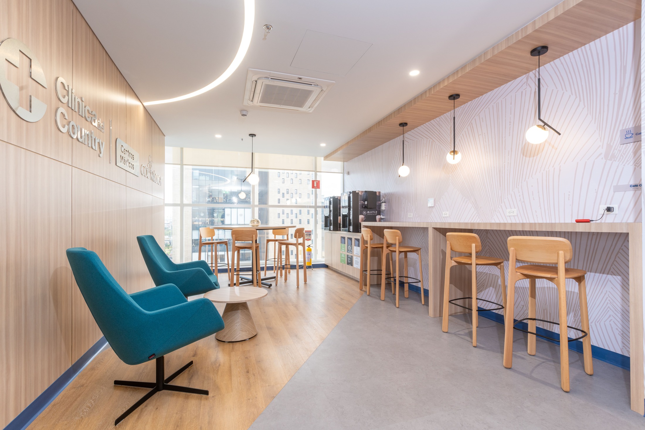 Estacion de cafe cheque medico